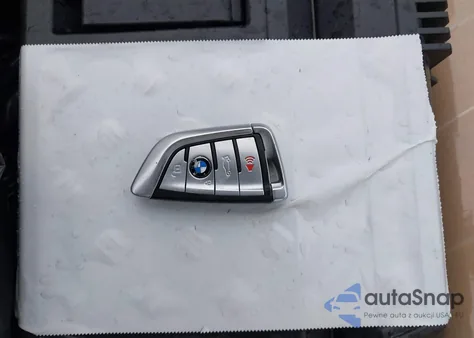 2019 BMW 530I xDrive из США, поврежденный, VIN WBAJA7C59KWW16522